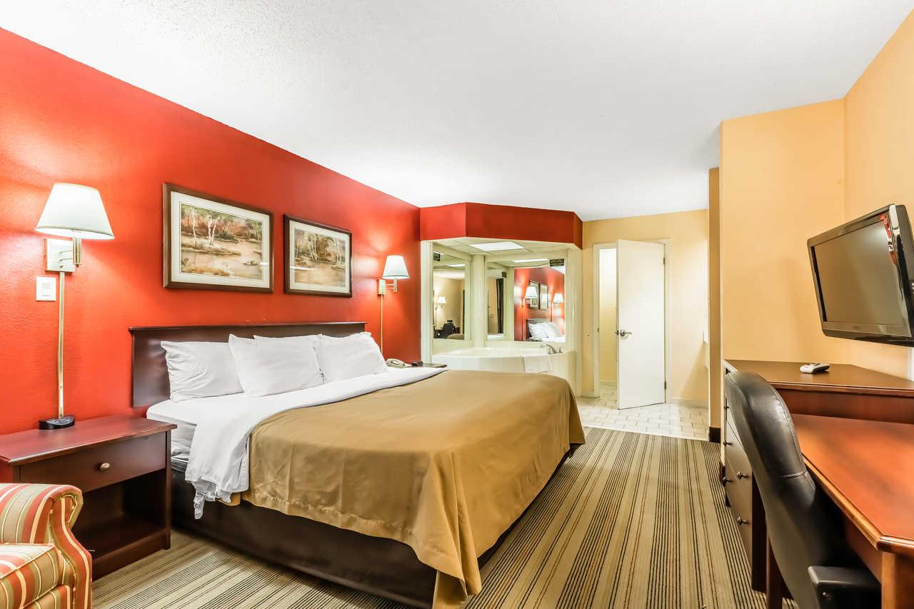 Quality Inn Gordonsville Экстерьер фото