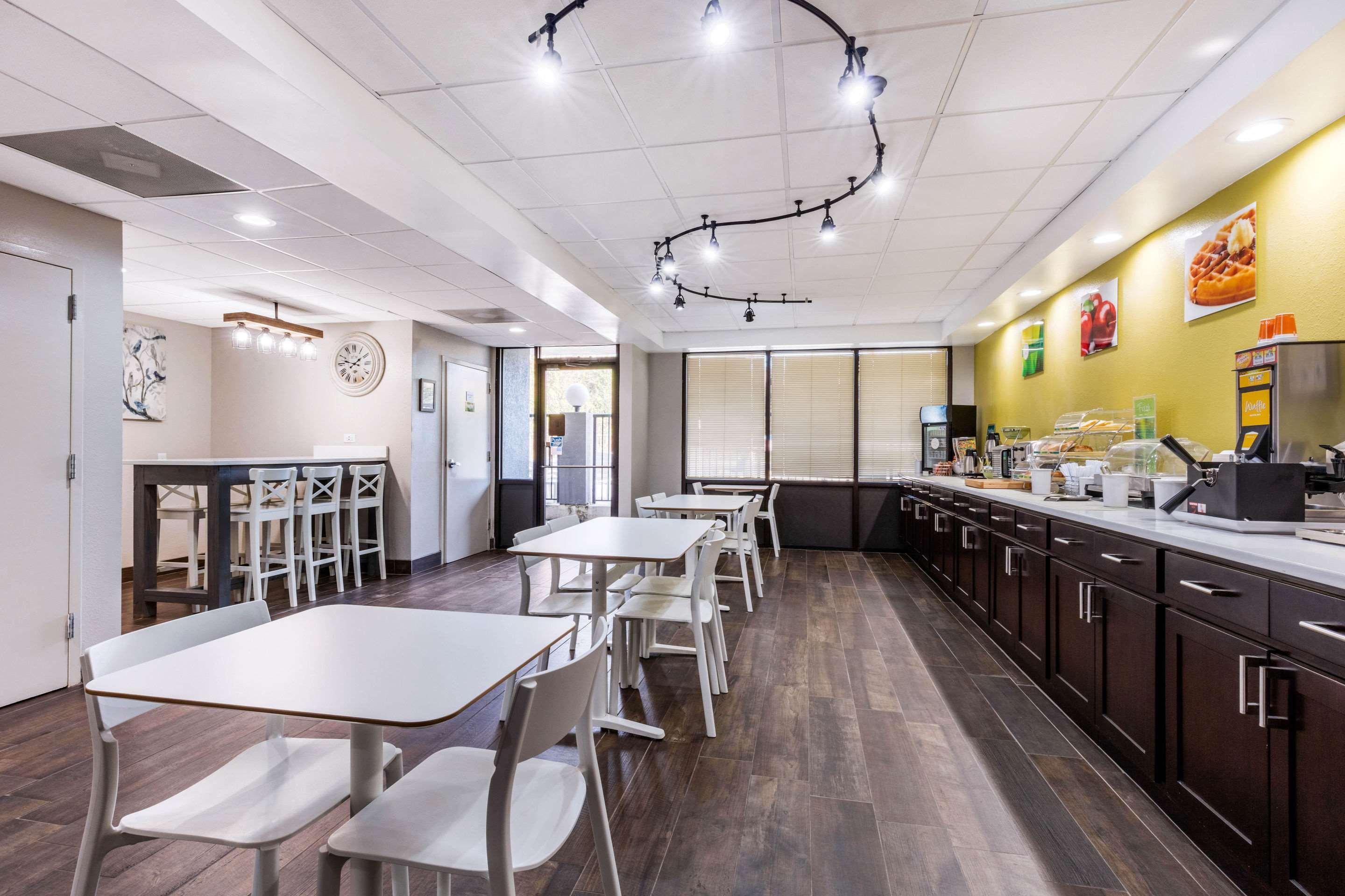 Quality Inn Gordonsville Экстерьер фото